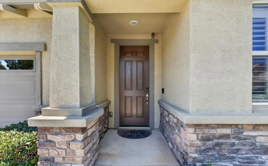 9884 Bluefin Way, Elk Grove, CA 95757 - #2