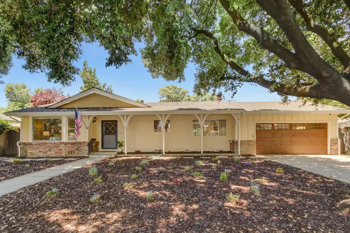 1307 W 8th Street, Davis, CA 95616 - #1