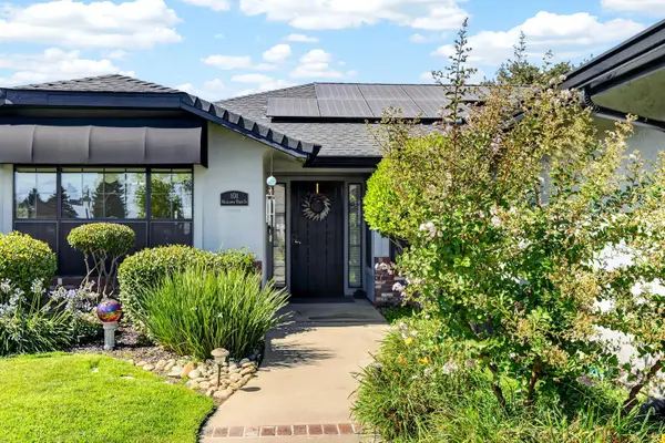 101 Mokelumne River Drive, Lodi, CA 95240