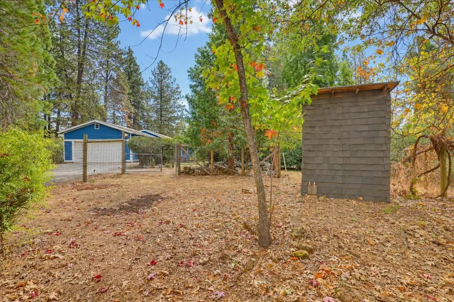 15984 Brooks Road, Grass Valley, CA 95945 - #2