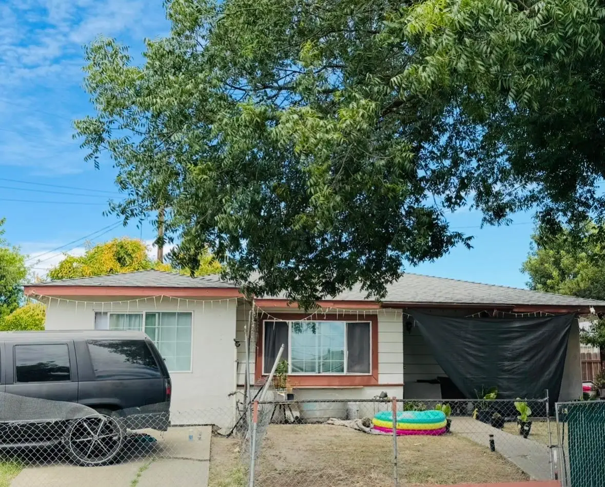 1938 S Lincoln Street, Stockton, CA 95206 - #1