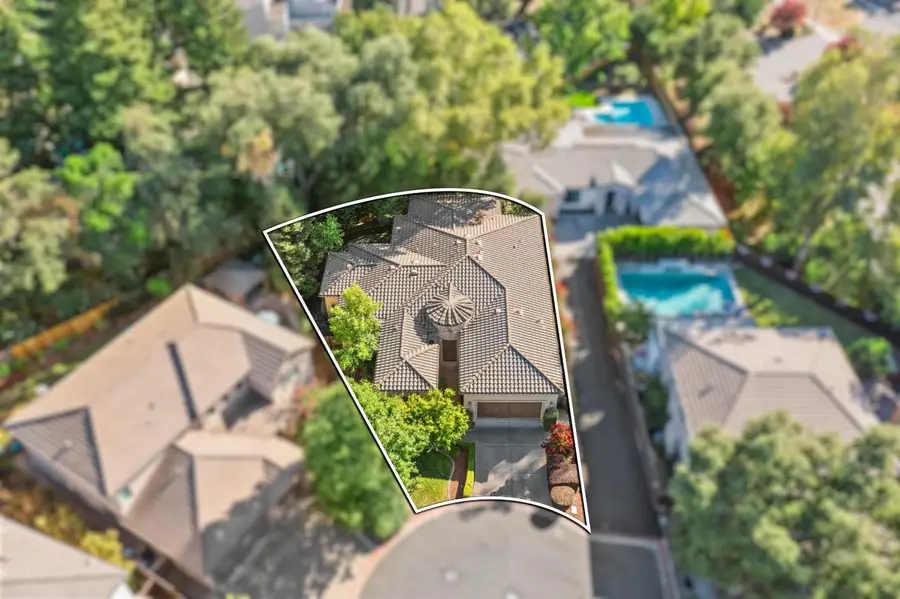 8095 Village Estates Lane, Fair Oaks, CA 95628 - #2
