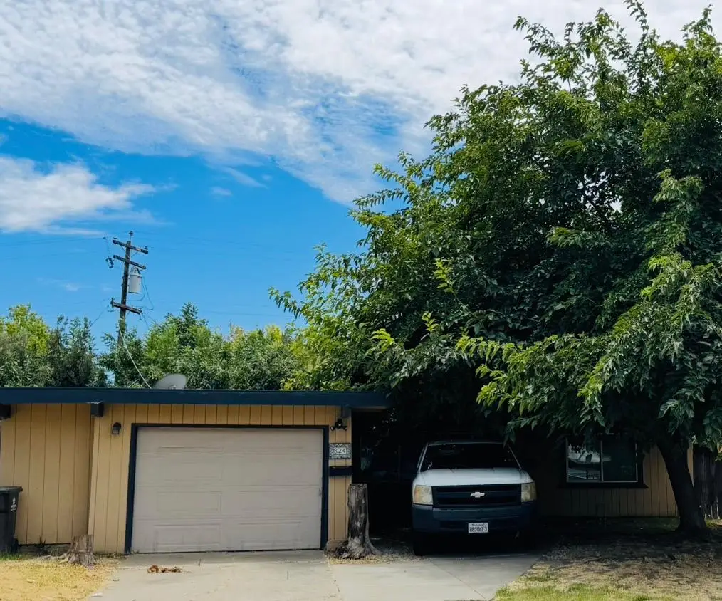824 Lever Boulevard, Stockton, CA 95206 - #1