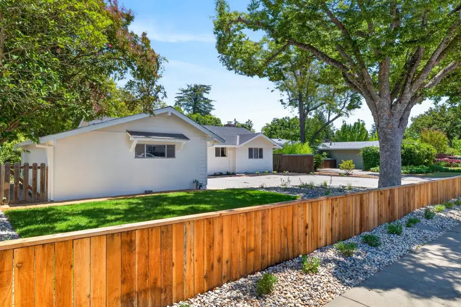 788 Elmwood Drive, Davis, CA 95616 - #2