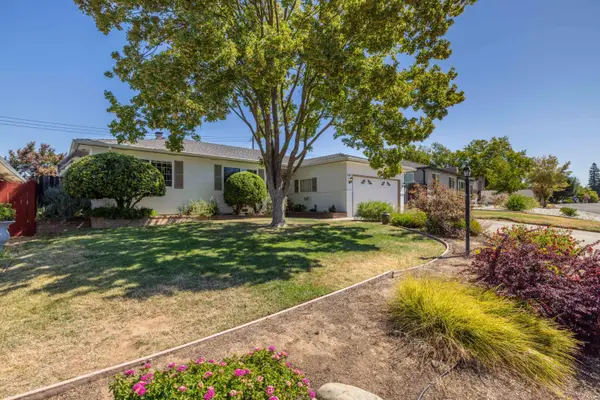 3717 Jo Ann Drive, Sacramento, CA 95821