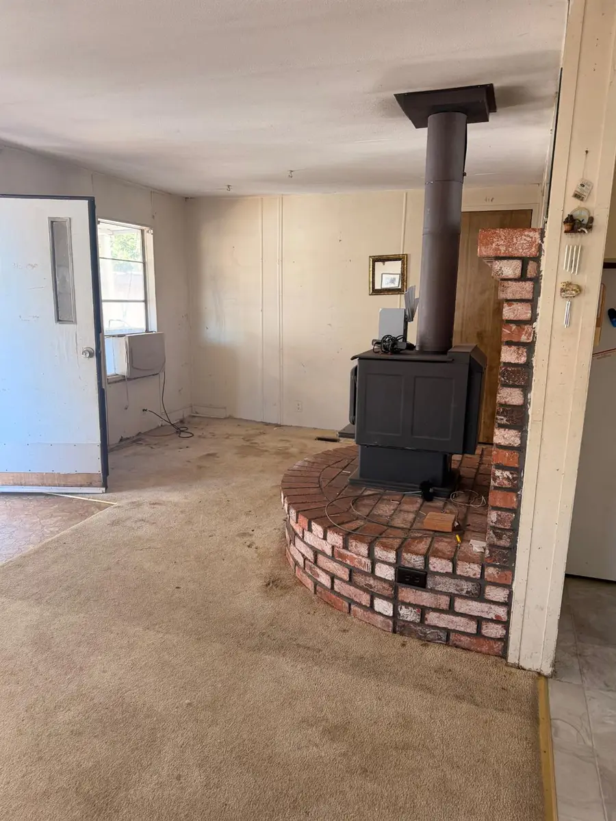 900 Old Stockton Rd, Oakdale, CA 95361 - #3