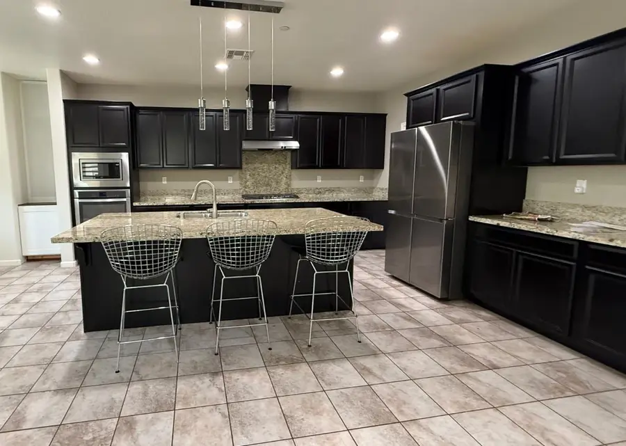 1737 Cranbrook Court, Lathrop, CA 95330 - #2