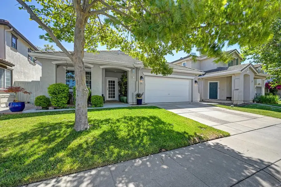 9357 La Tonis Way, Elk Grove, CA 95758 - #2