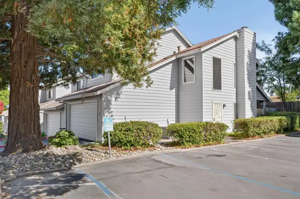 1675 Vernon Street #41, Roseville, CA 95678
