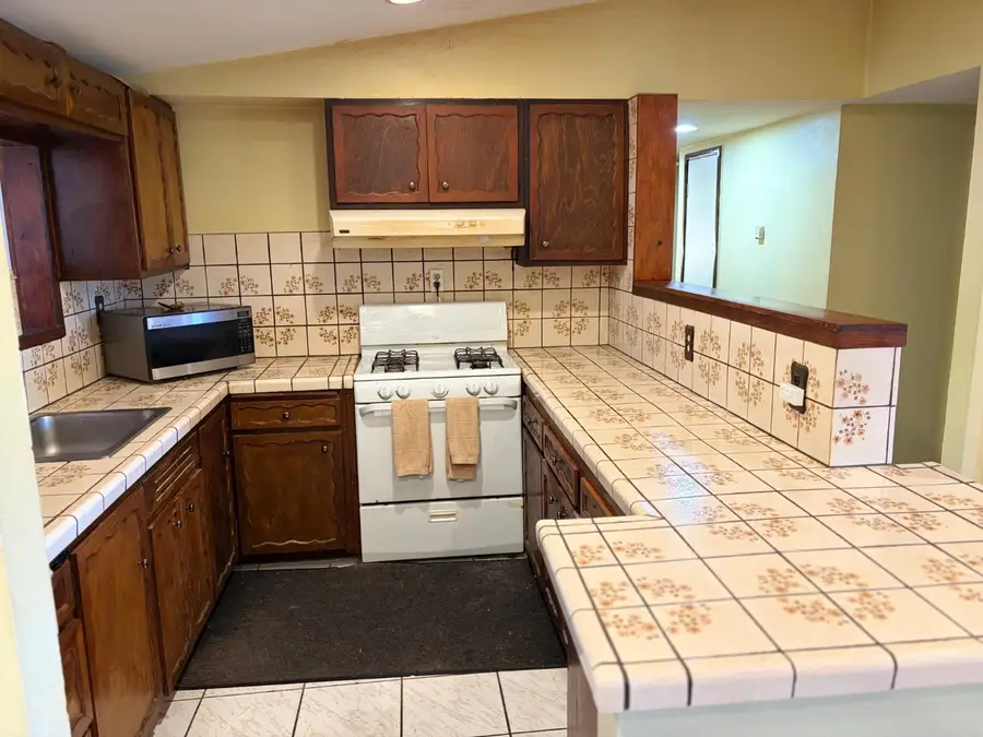 27864 Mandarin Avenue, Hayward, CA 94544 - #3