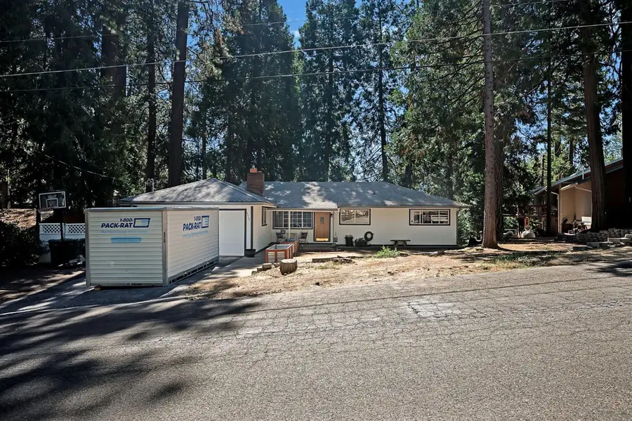5242 Loch Leven Drive, Pollock Pines, CA 95726 - #2