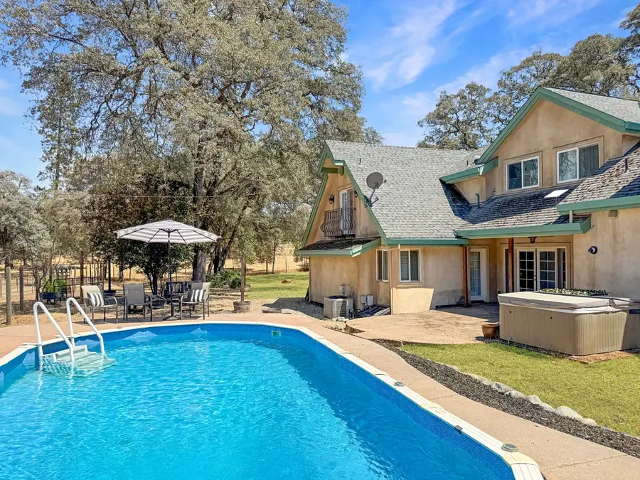 26525 Table Meadow Road, Auburn, CA 95602 - #2