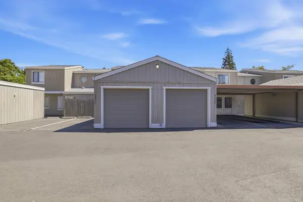 2411 Post Oak Ln, Sacramento, CA 95825