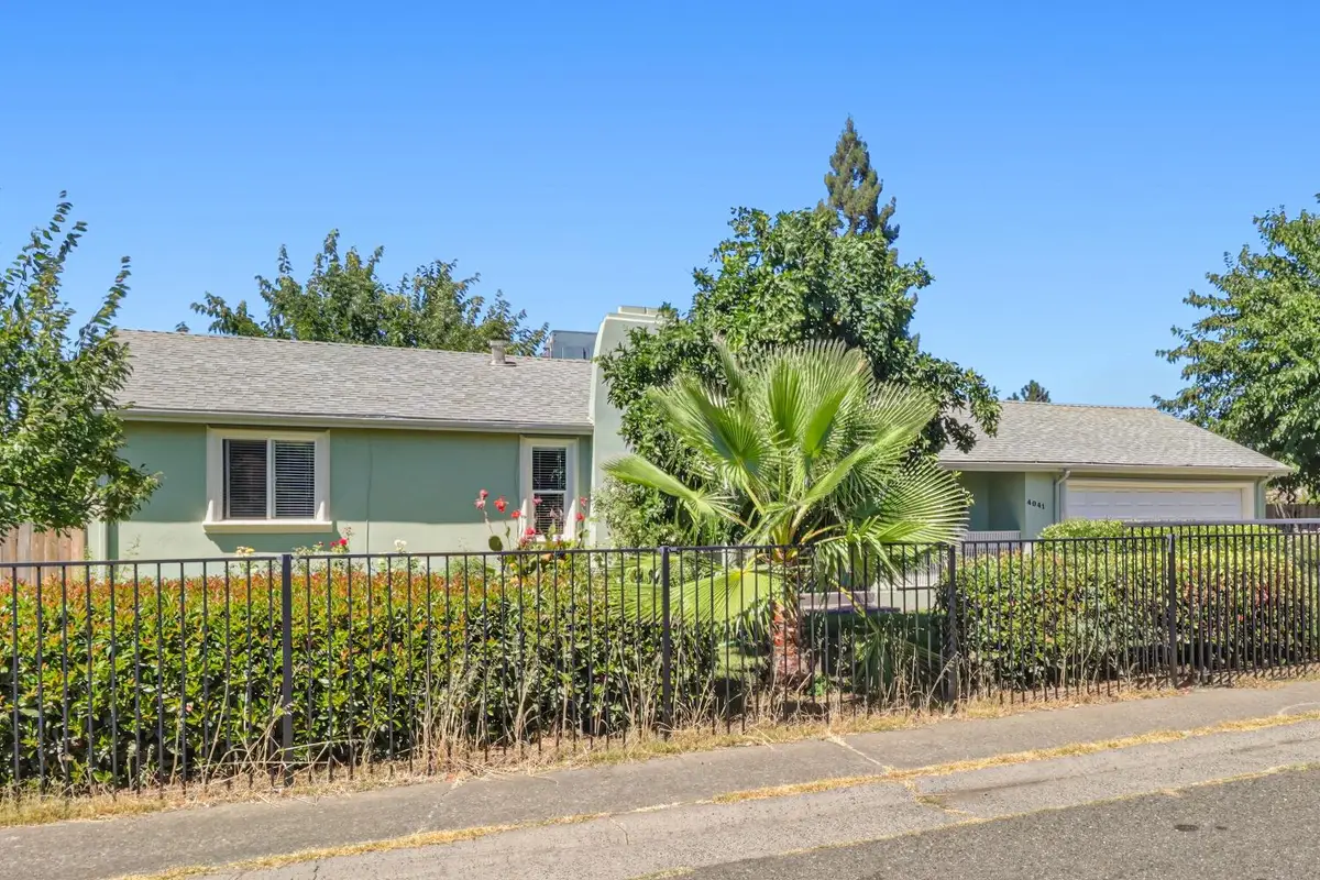 4041 Constitution Avenue, North Highlands, CA 95660 - #1