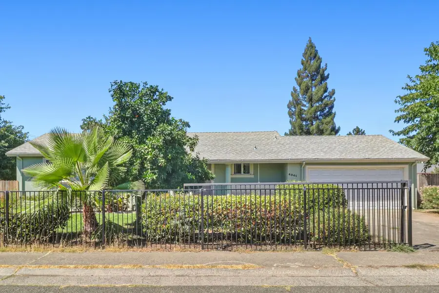 4041 Constitution Avenue, North Highlands, CA 95660 - #2