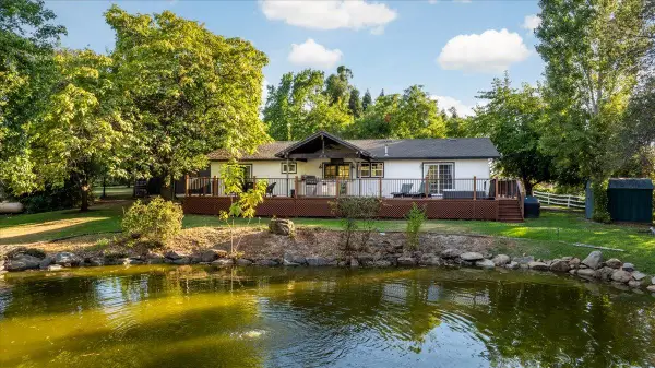 9140 Crater Hill, Newcastle, CA 95658