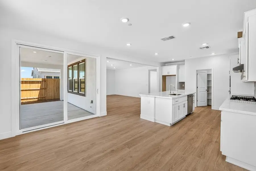 10276 Golden Sunray Drive, Elk Grove, CA 95757 - #3