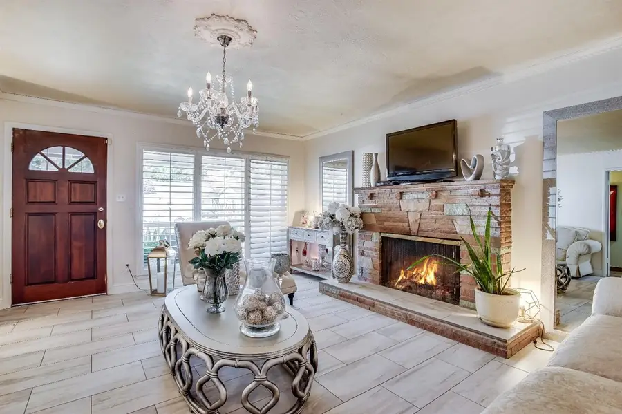 14 Frost Drive, Woodland, CA 95695 - #3