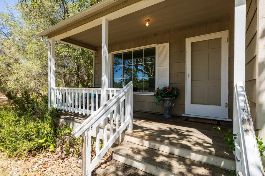 6798 High Cliff Road, Loomis, CA 95650 - #2