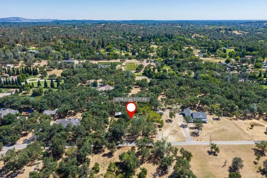 6798 High Cliff Road, Loomis, CA 95650 - #3