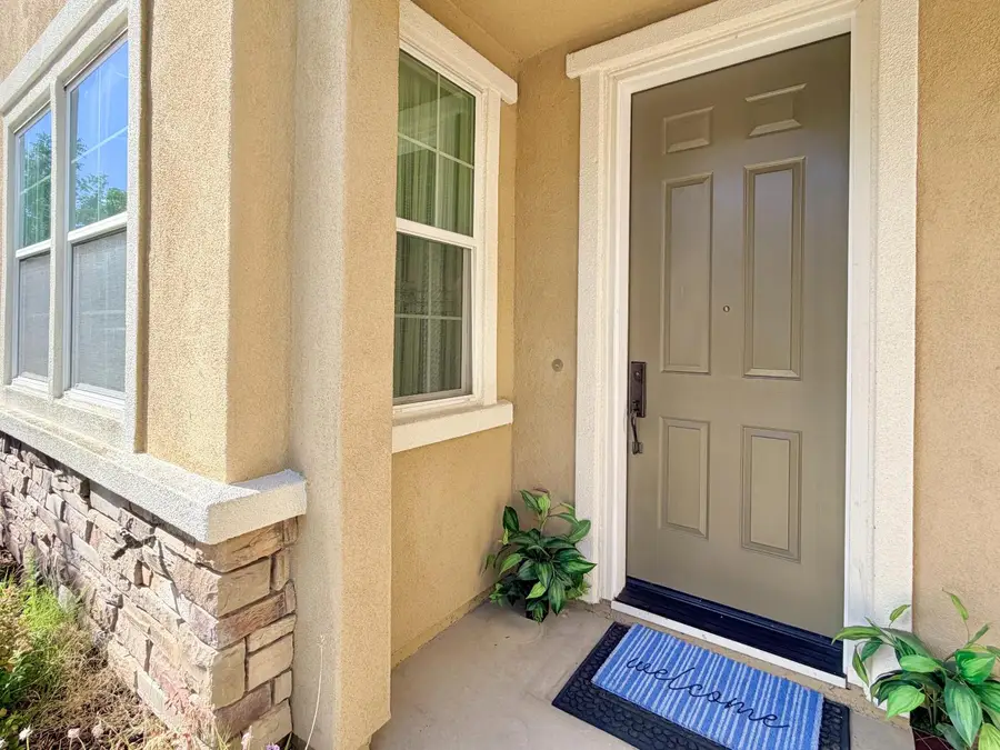 3661 Verona Terrace, Davis, CA 95618 - #3