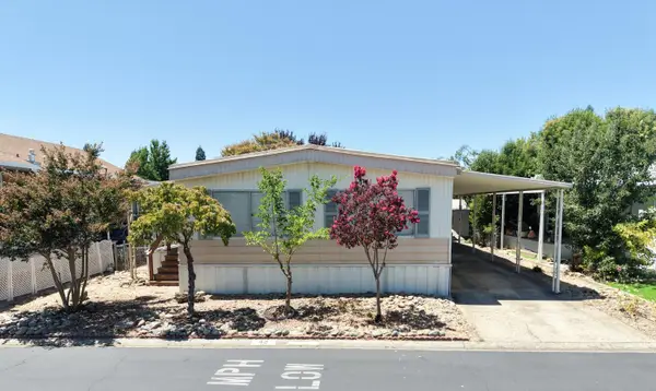 42 Temple Dr., Sacramento, CA 95827