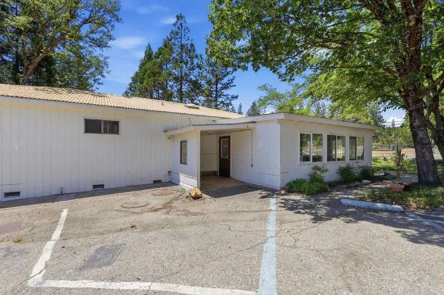 16920 Willow Glen Road, Brownsville, CA 95919 - #2