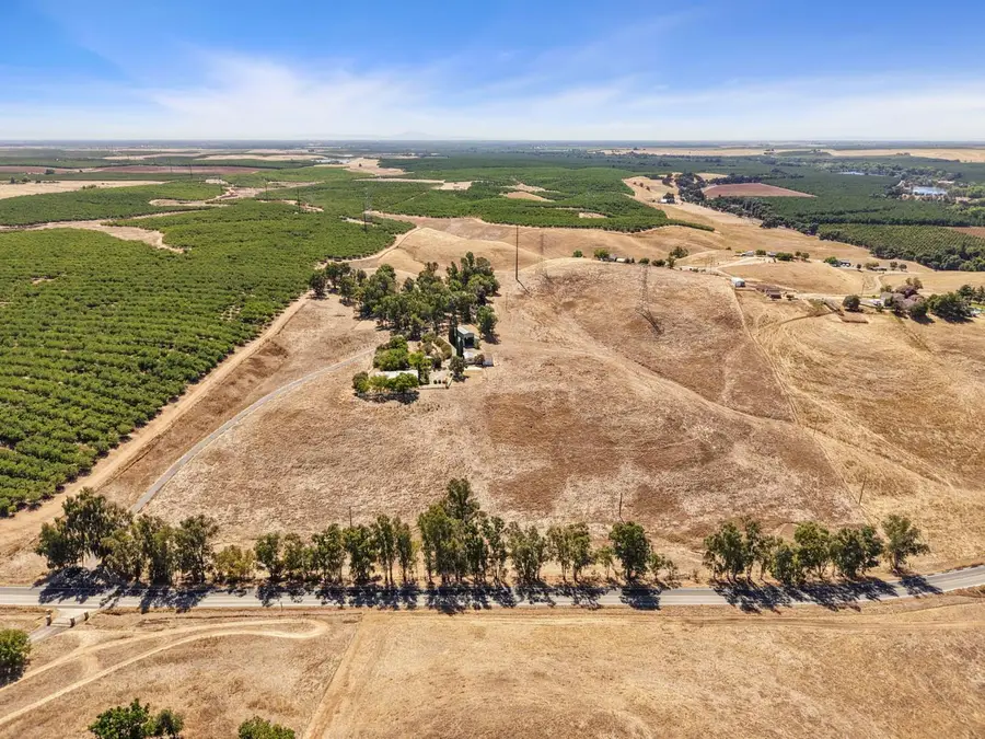 8251 N Waverly Road, Linden, CA 95236 - #3