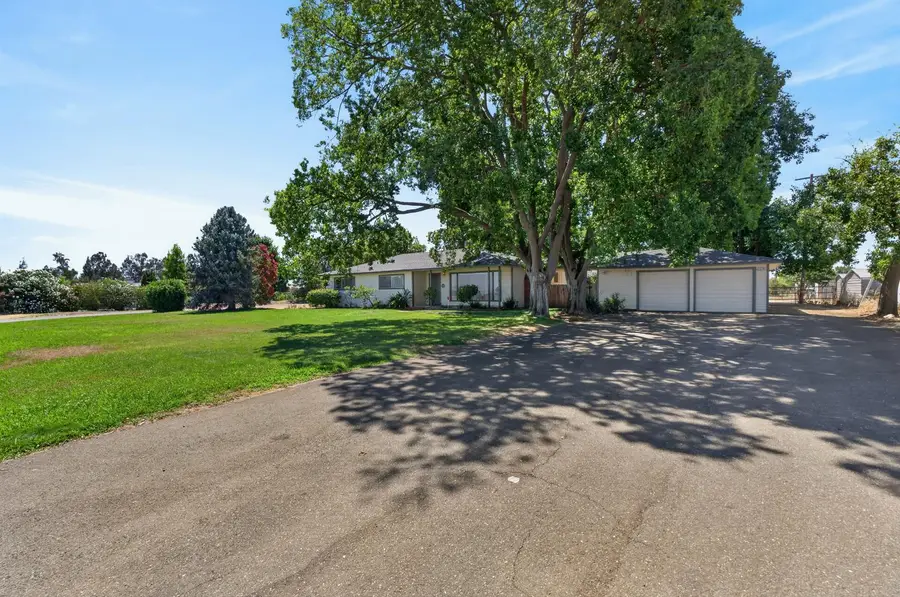10700 Calvine Road, Elk Grove, CA 95624 - #2