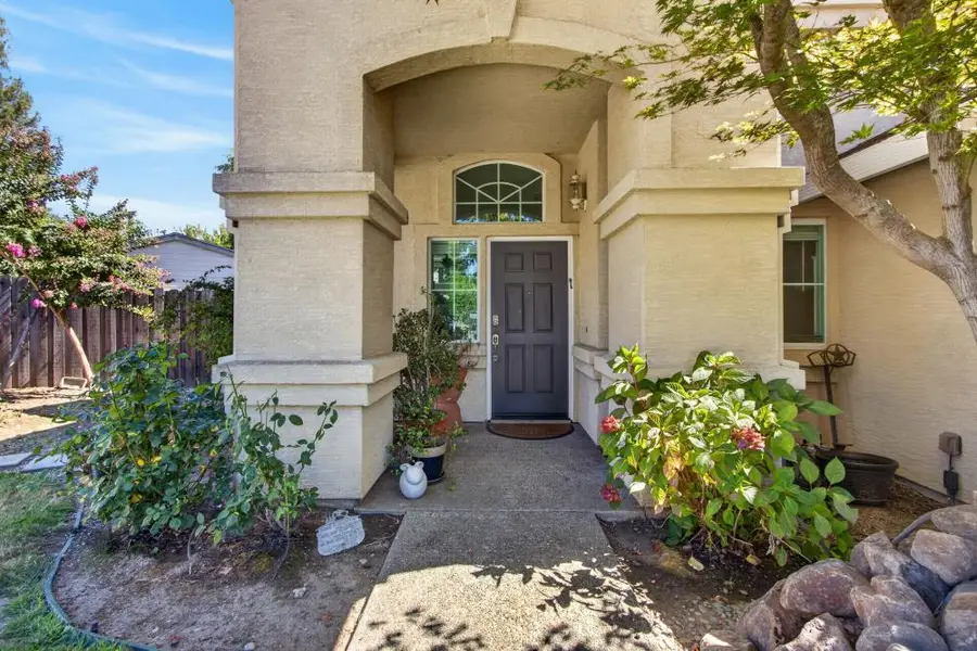 5011 Olean Street, Fair Oaks, CA 95628 - #3