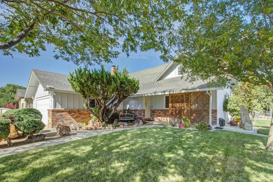 205 Alpine Place, Woodland, CA 95695 - #2