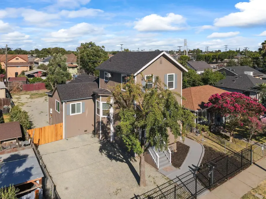 1120 S Commerce Street, Stockton, CA 95206 - #2