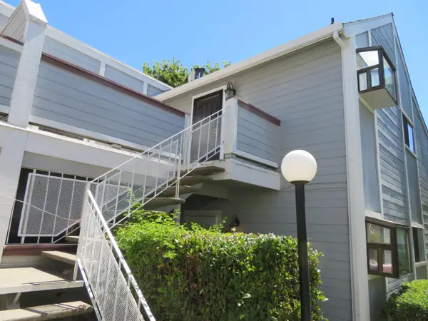 7401 Auburn Oaks Court #T, Citrus Heights, CA 95621