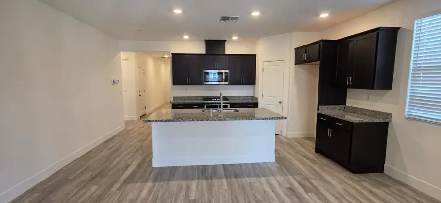 816 Loon Street, Lathrop, CA 95330 - #3