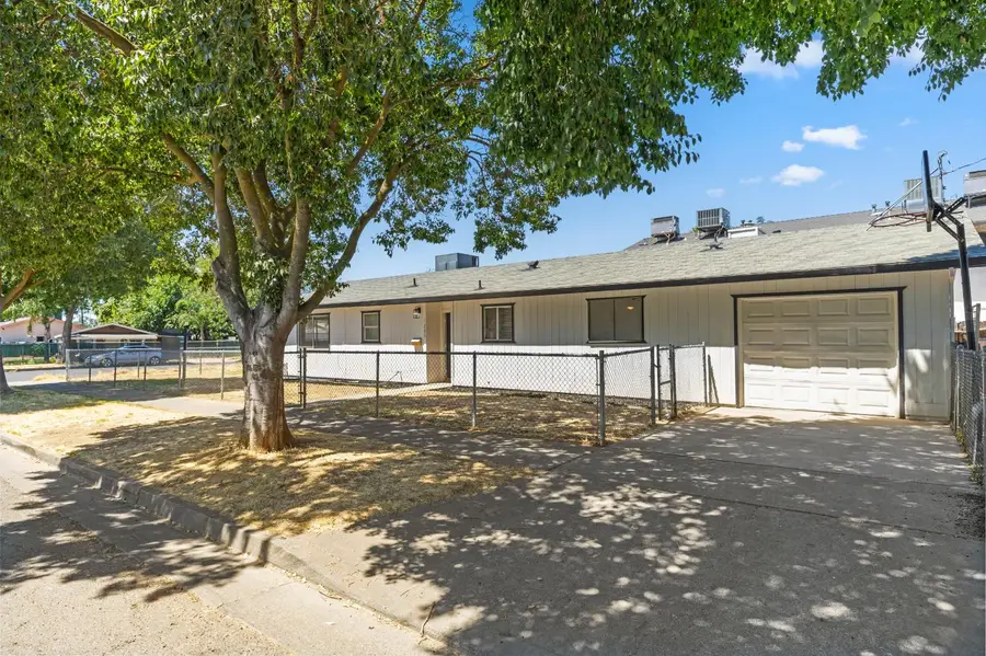 1205 I Street, Merced, CA 95341 - #2
