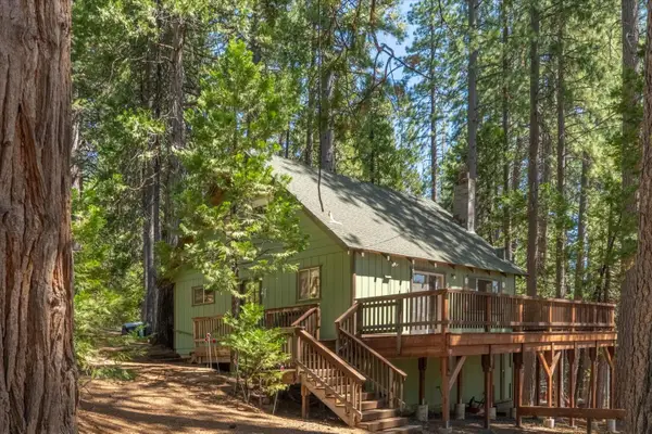 1890 Michele Way, Arnold, CA 95223