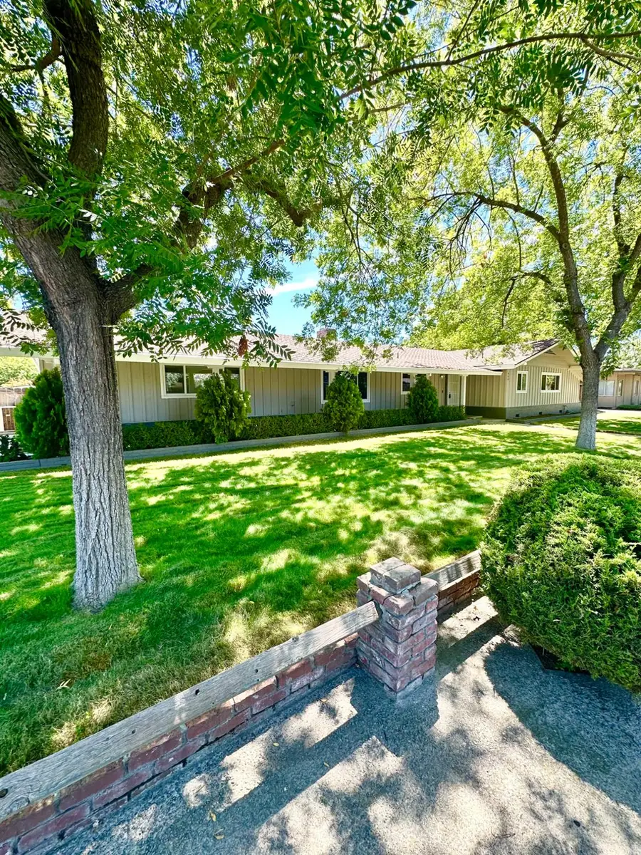 404 Robin Hood, Modesto, CA 95350 - #3