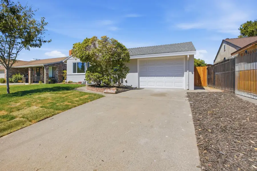 5408 78th Street, Sacramento, CA 95820 - #3