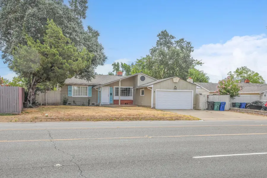 3118 Eastern Avenue, Sacramento, CA 95821 - #2
