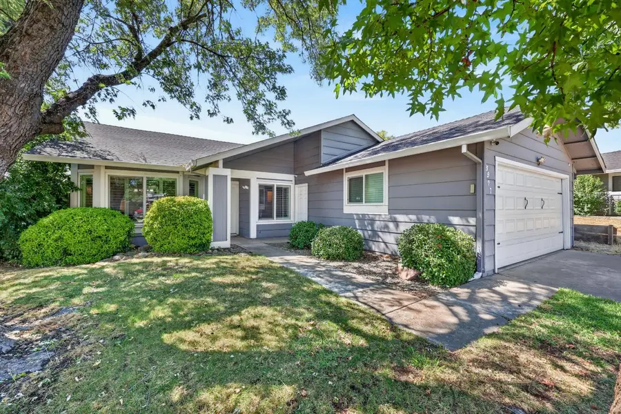 5927 Woodglade Avenue, Citrus Heights, CA 95621 - #2