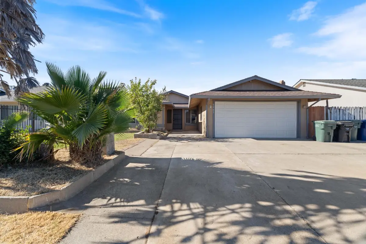 7905 Scottsdale Drive, Sacramento, CA 95828 - #1