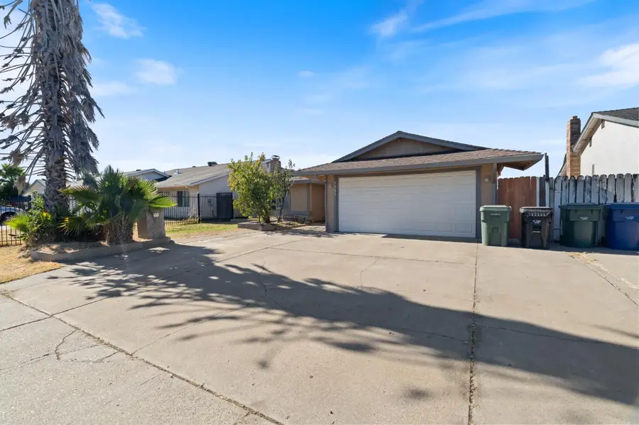 7905 Scottsdale Drive, Sacramento, CA 95828 - #2