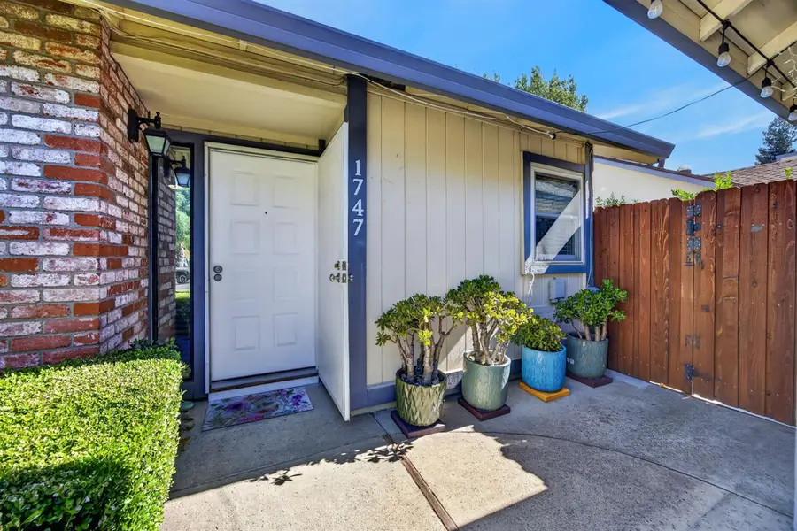 1747 Tourney Way, Sacramento, CA 95833 - #2