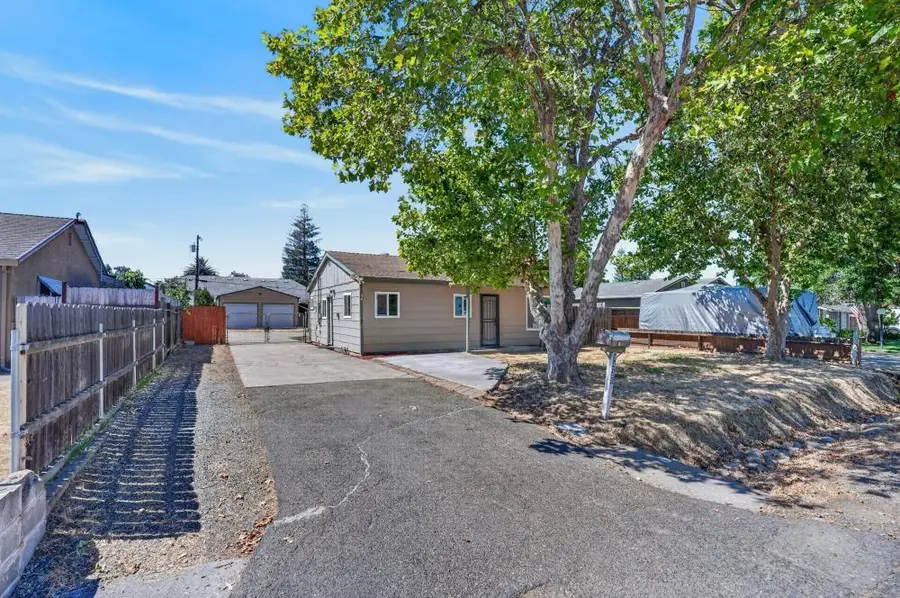 9436 Pershing Avenue, Orangevale, CA 95662 - #3