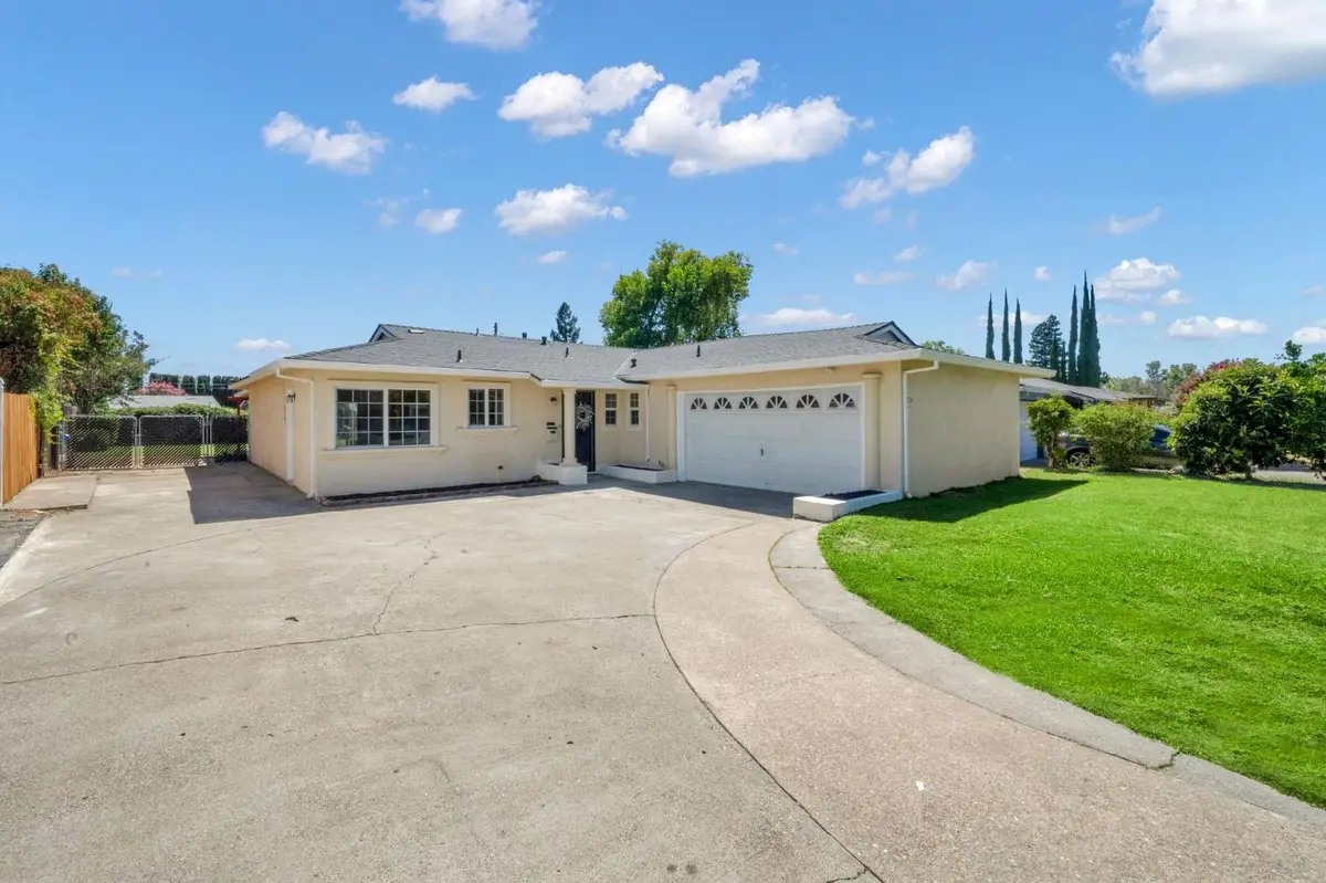 6940 Calvin Drive, Citrus Heights, CA 95621 - #1