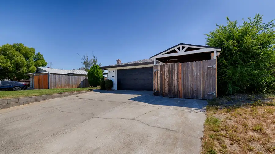 5758 Cada Circle, Carmichael, CA 95608 - #3