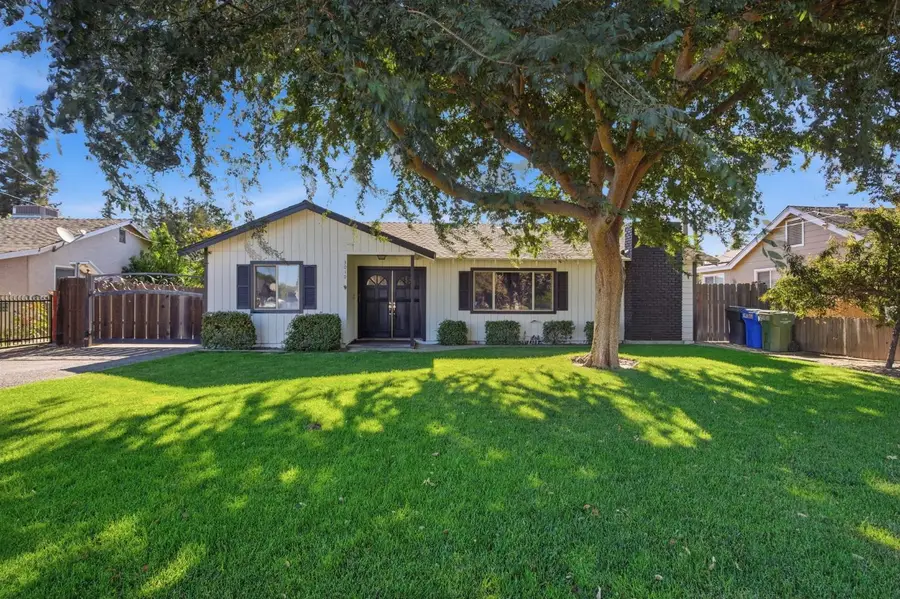 3010 Lester Road, Denair, CA 95316 - #2