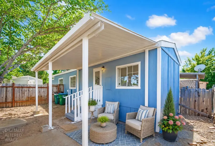 122 Lark Street, Penn Valley, CA 95946 - #3