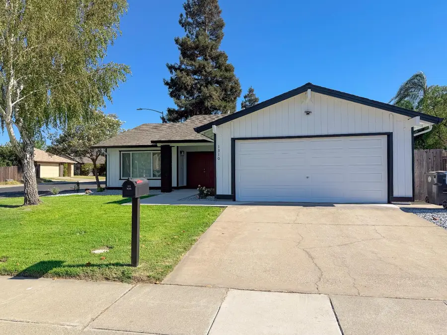 1310 Wimbledon Way, Manteca, CA 95336 - #2