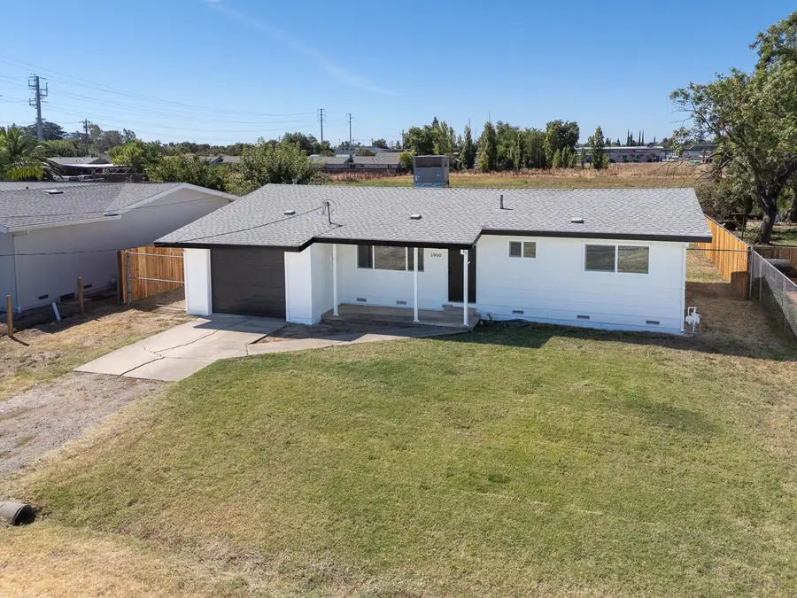 1960 10th Avenue, Olivehurst, CA 95961 - #2